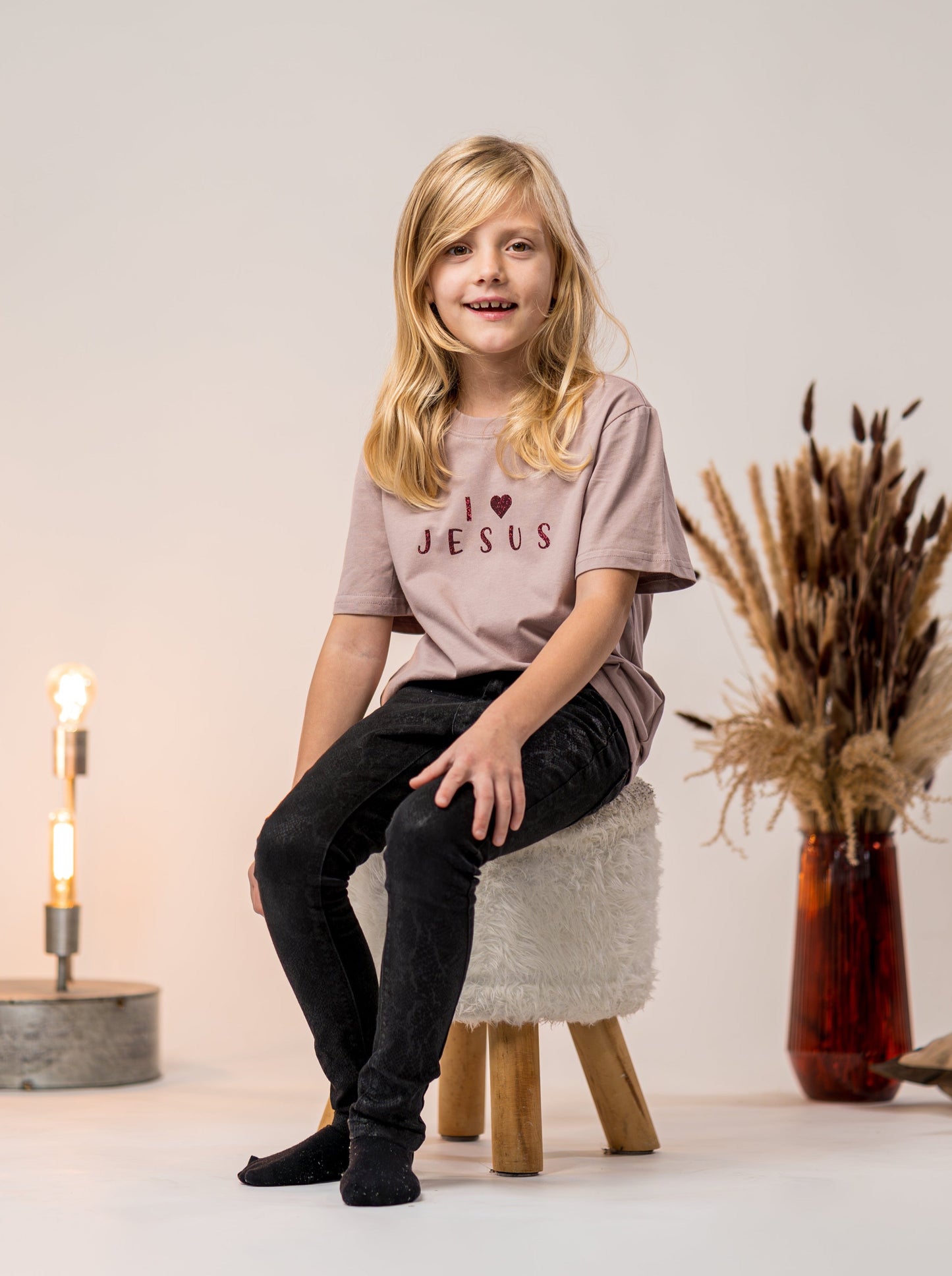 I love Jesus • Kids T-Shirt