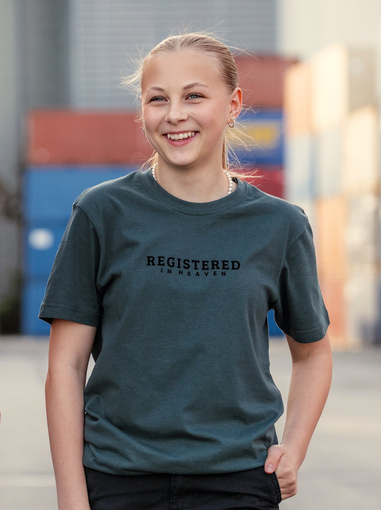 Registered in Heaven • T-Shirt mit Samt Effekt