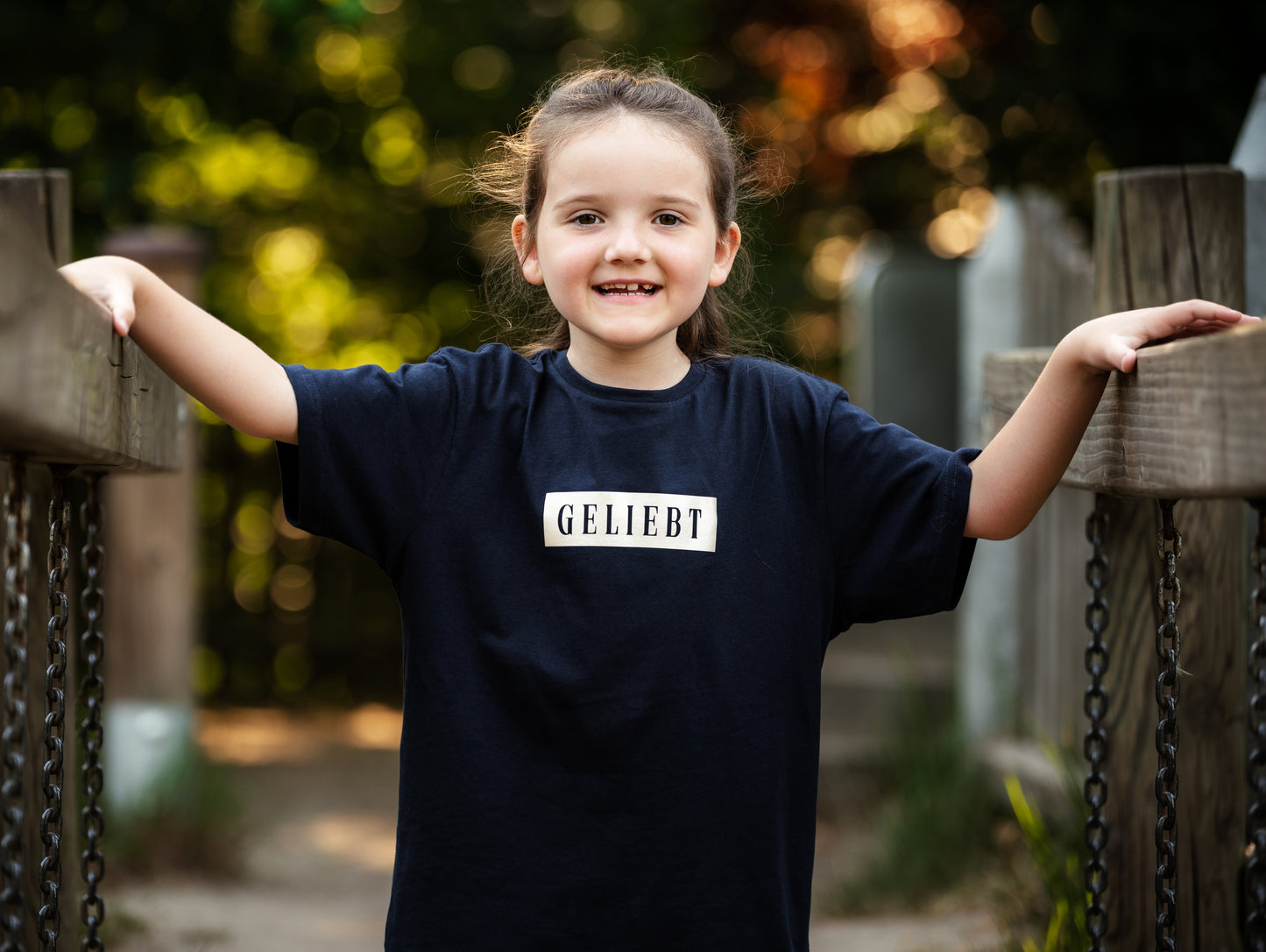 Geliebt • Kids T-Shirt